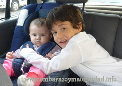 ¿Cómo deben usarse las butacas para niños en los autos?